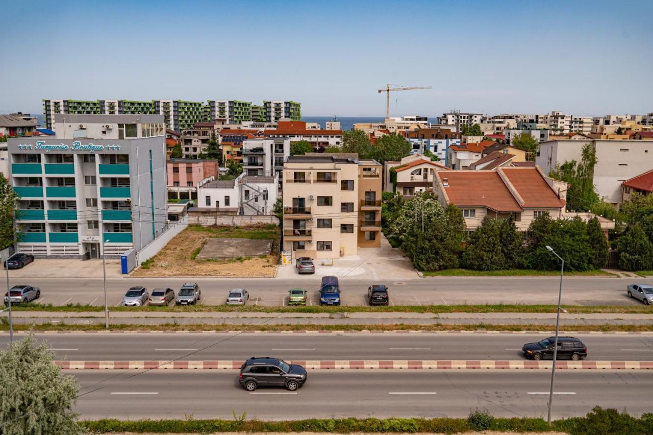 Hotel Voyager Năvodari Esterno foto